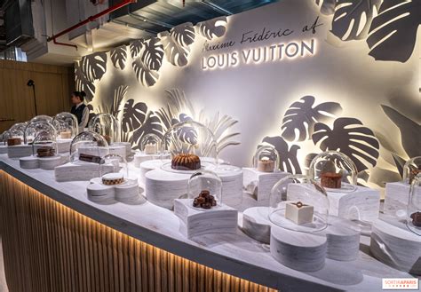 louis vuitton cafe price